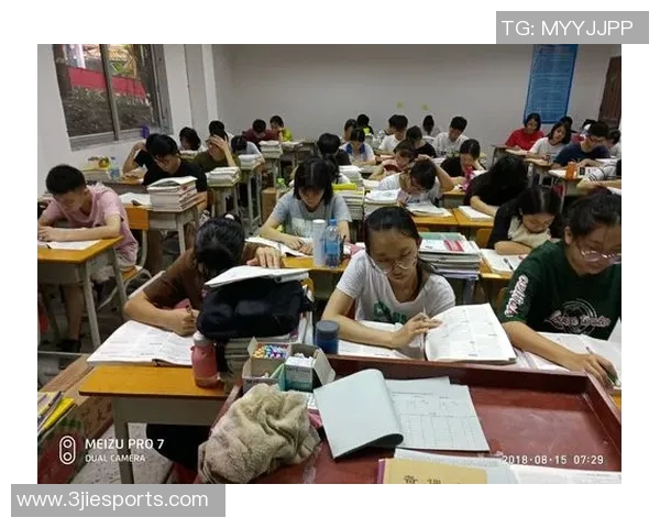 意外收获足球天才少年开启我的人生新篇章 意外收获足球天才少年开启我的人生新篇章