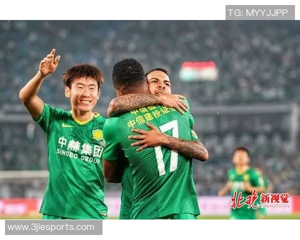 南京足球队强势领跑足球状态排行榜展现卓越实力与团队凝聚力