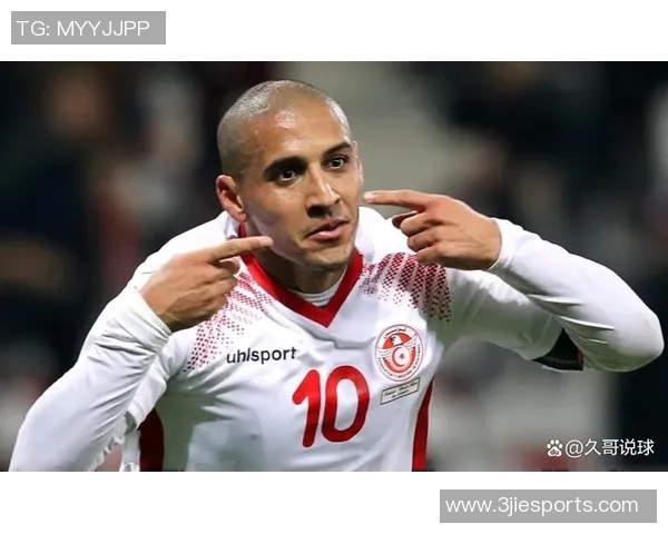 足球明星中的穆斯林球员:信仰与竞技的完美结合与奋斗故事 足球明星中的穆斯林球员:信仰与竞技的完美结合与奋斗故事